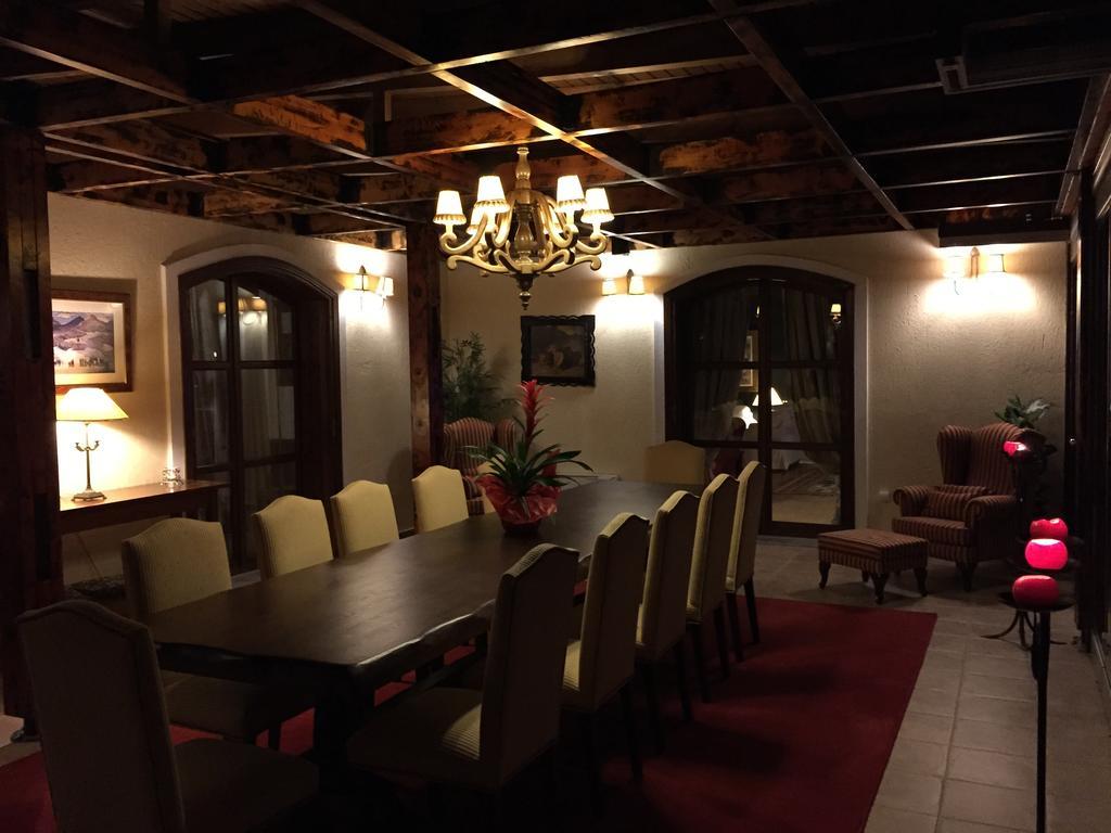 Rocabella Hellinikon Country Hotel Exterior foto